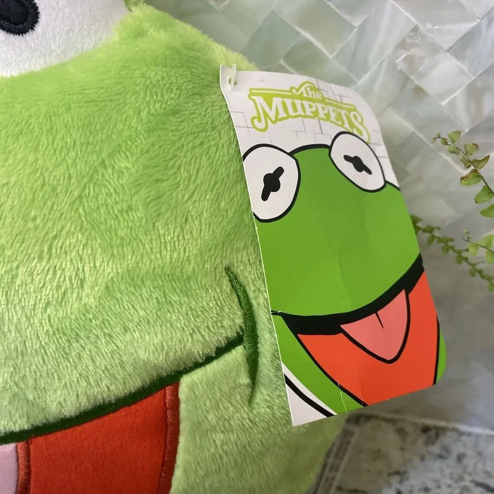 Disney Parks -‎ Muppets Kermit The Frog Throw Pillow Kirby and piggy Fonzie bear